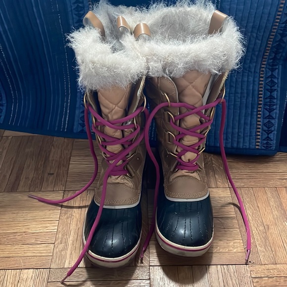Sorel Shoes - Sorel winter boots size 8